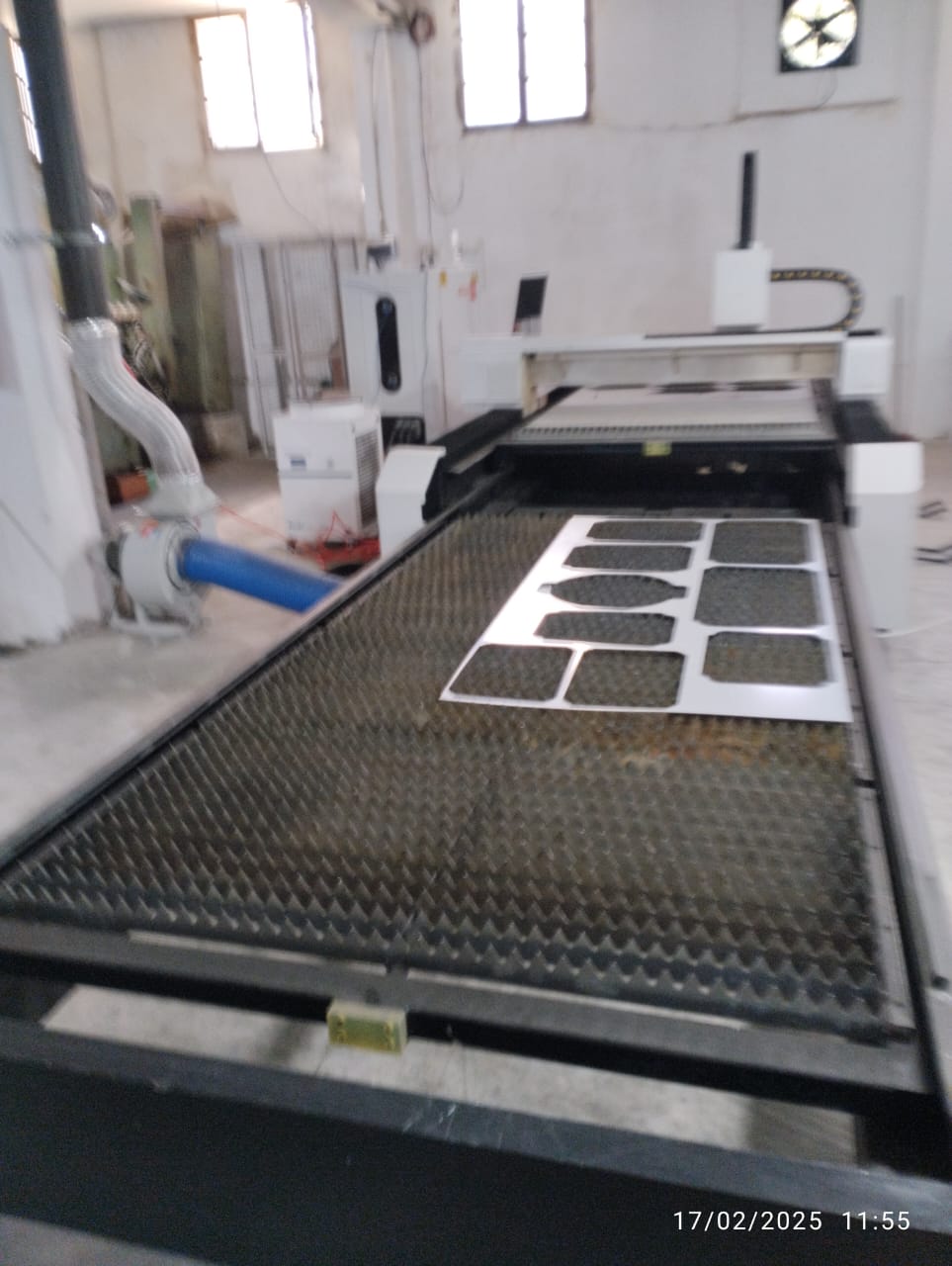 laser cutting machine 1500x3000 mm